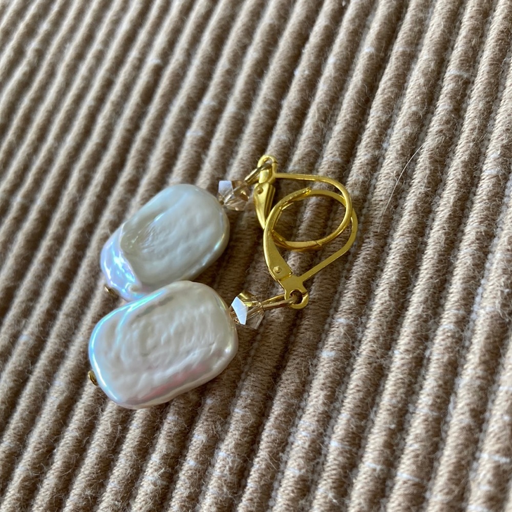 Rectangular Freshwater Pearl Earrings Gold